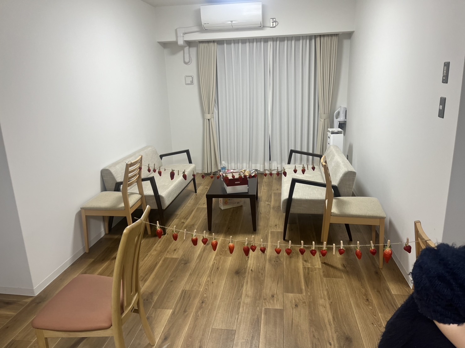 第370回学生ブログ【第六感研究会】「CAT初期段階における「幸福」の構造分析と、生活空間の超階層的秩序について」